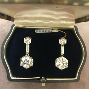 ORECCHINI CON BRILLANTI